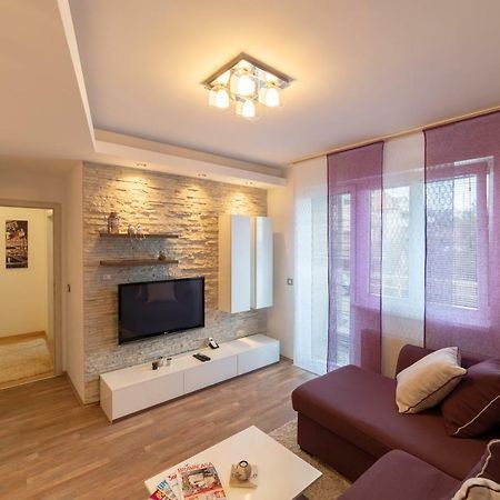 Vf Kragujevac Apartments Экстерьер фото